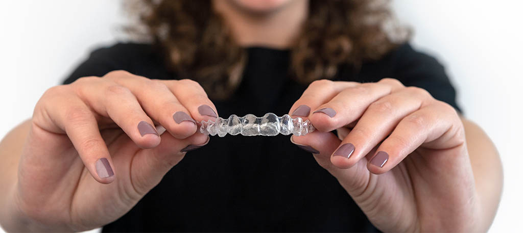 INVISIBLE ALIGNERS